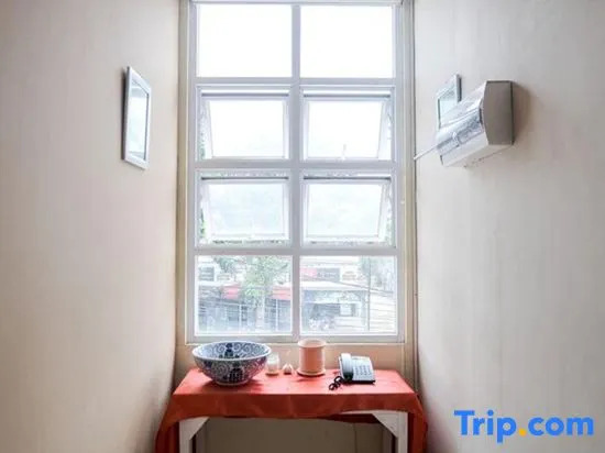 Take Guesthouse 1