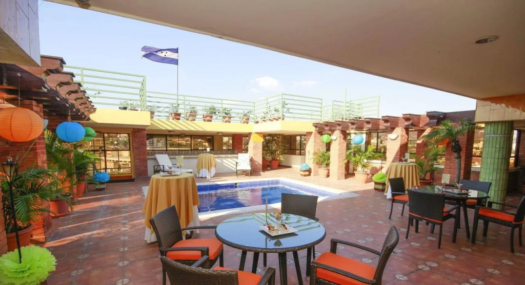 FLORENCIA PLAZA HOTEL