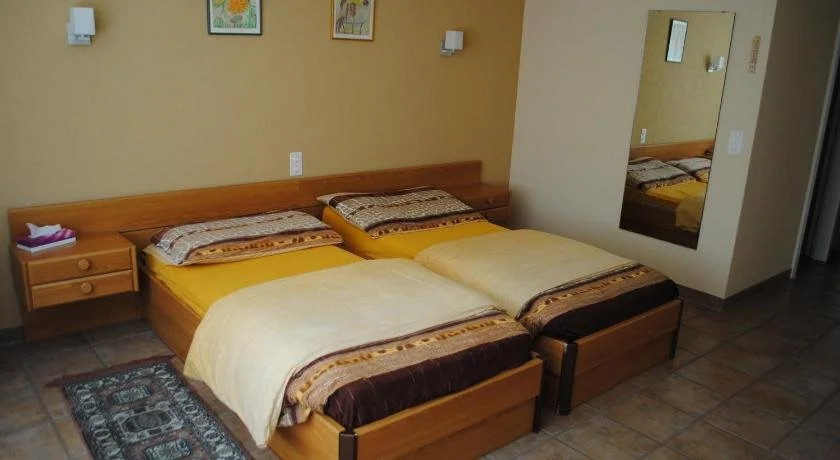 Motel - Hôtel La Poularde