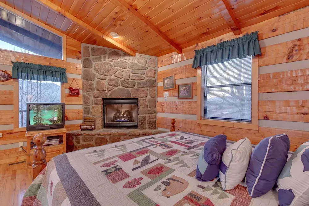 Mountain Splendor by Jackson Mountain Homes
