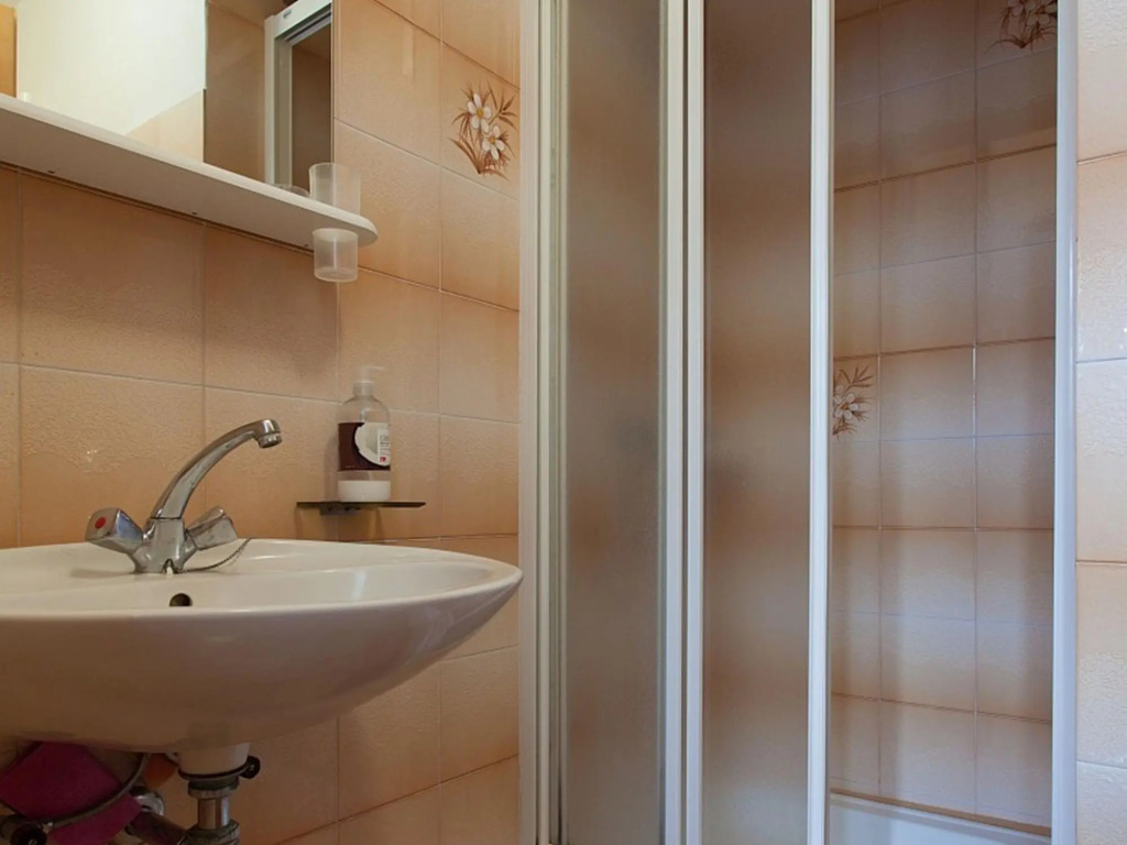 Cozy Apartment in Malinska near Sea