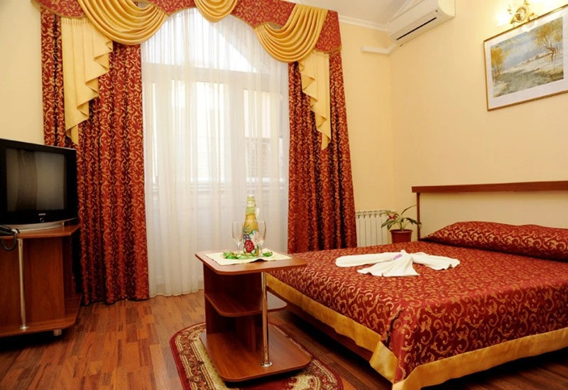 Imperia Hotel