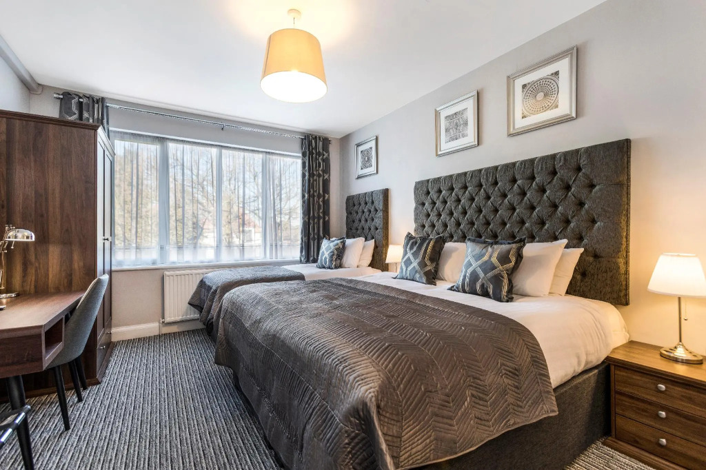 Martel Guest House Free Parking