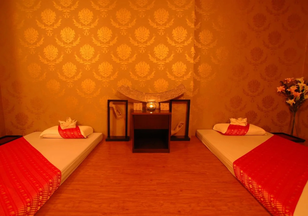 2 Inn 1 Boutique Hotel & Spa