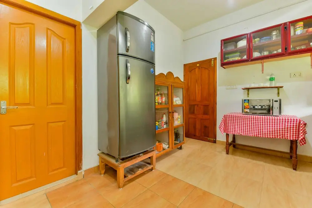 OYO 17827 Home Luxury 1BHK Meppadi