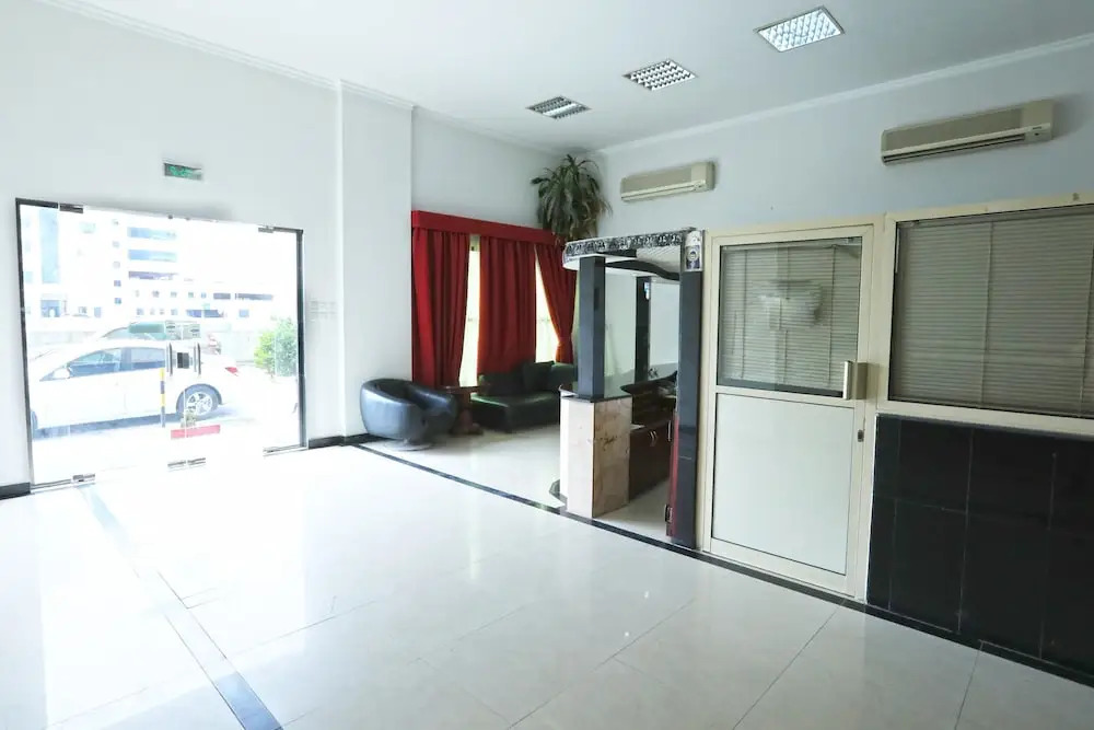 Al Jaberiya Suites 1 by OYO Rooms