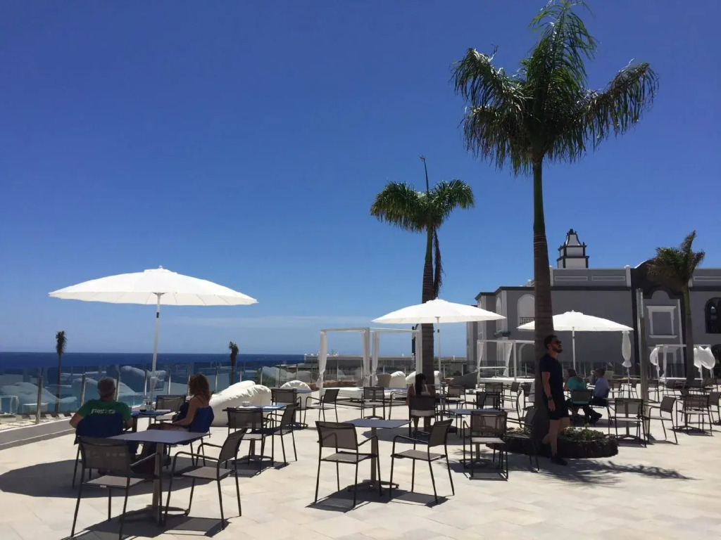 Royal Palm Resort & Spa
