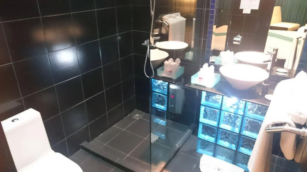 The Venue Residence - SHA Extra Plus