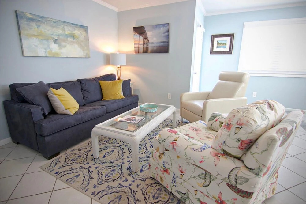 North Lumina Ave Duplex by Sea Scape Properties