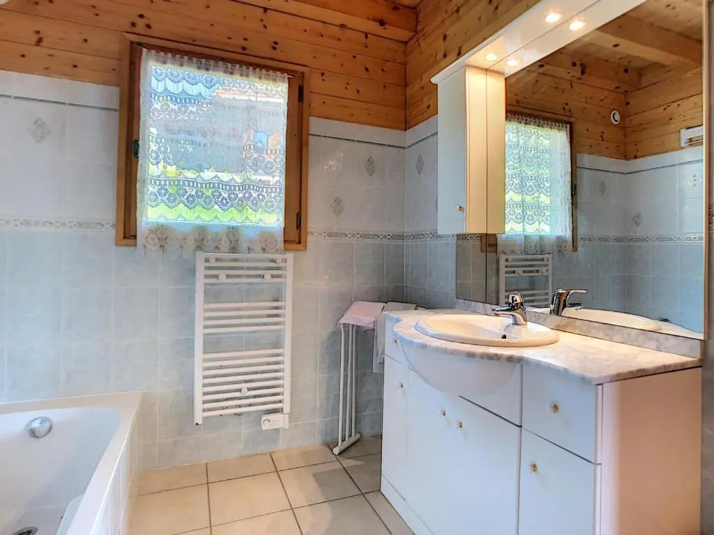 Chalet Les Gets, 5 pièces, 8 personnes - FR-1-454-61