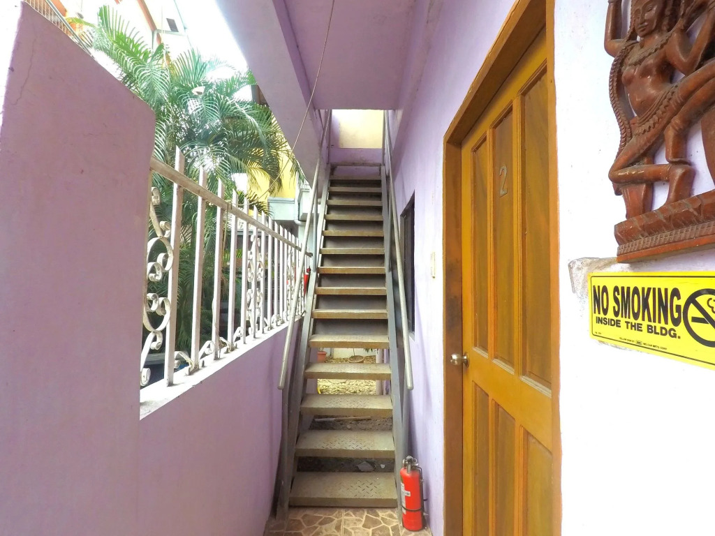 Lalyn's Room in Quezon City