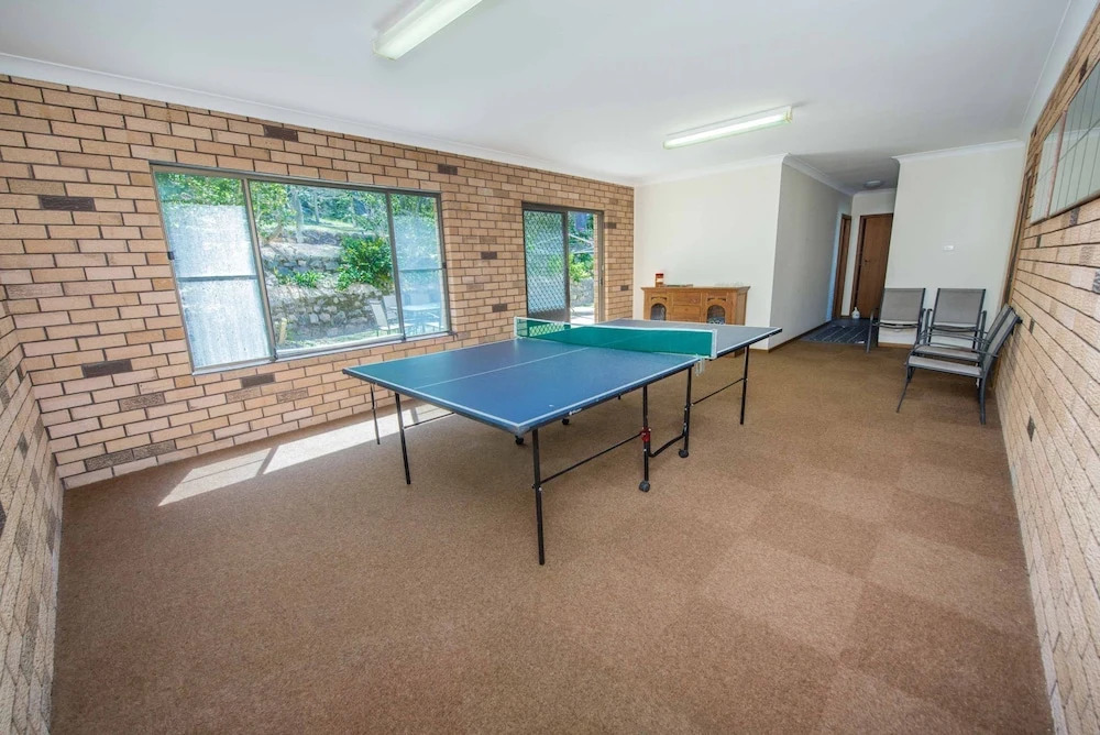 Pet Friendly Lentara St 8 - Fingal Bay