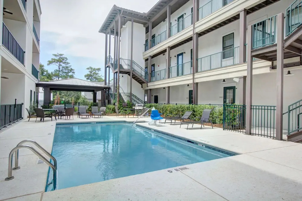 400 Ocean Blvd Unit 1200