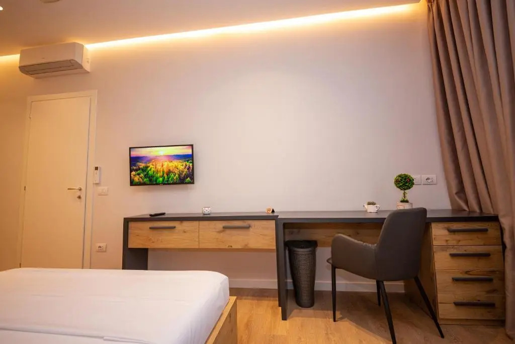 Central Chic Apartments