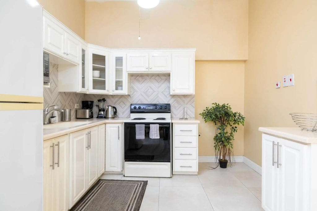 Choose To Be Happy at The Westbury - Two Bedroom Apartment