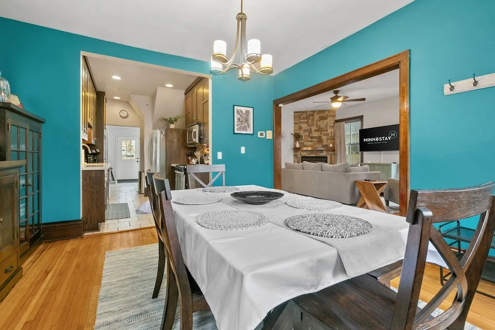 Lyndale Pleasant Getaway