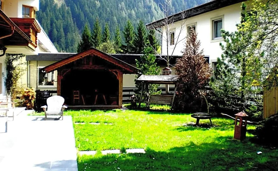 Hotel Garni Obermair