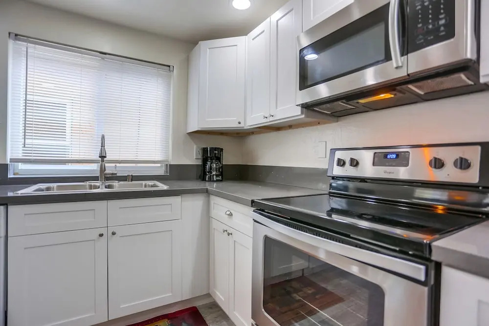 Jamaica Retreat 1 - 4 Br Condo