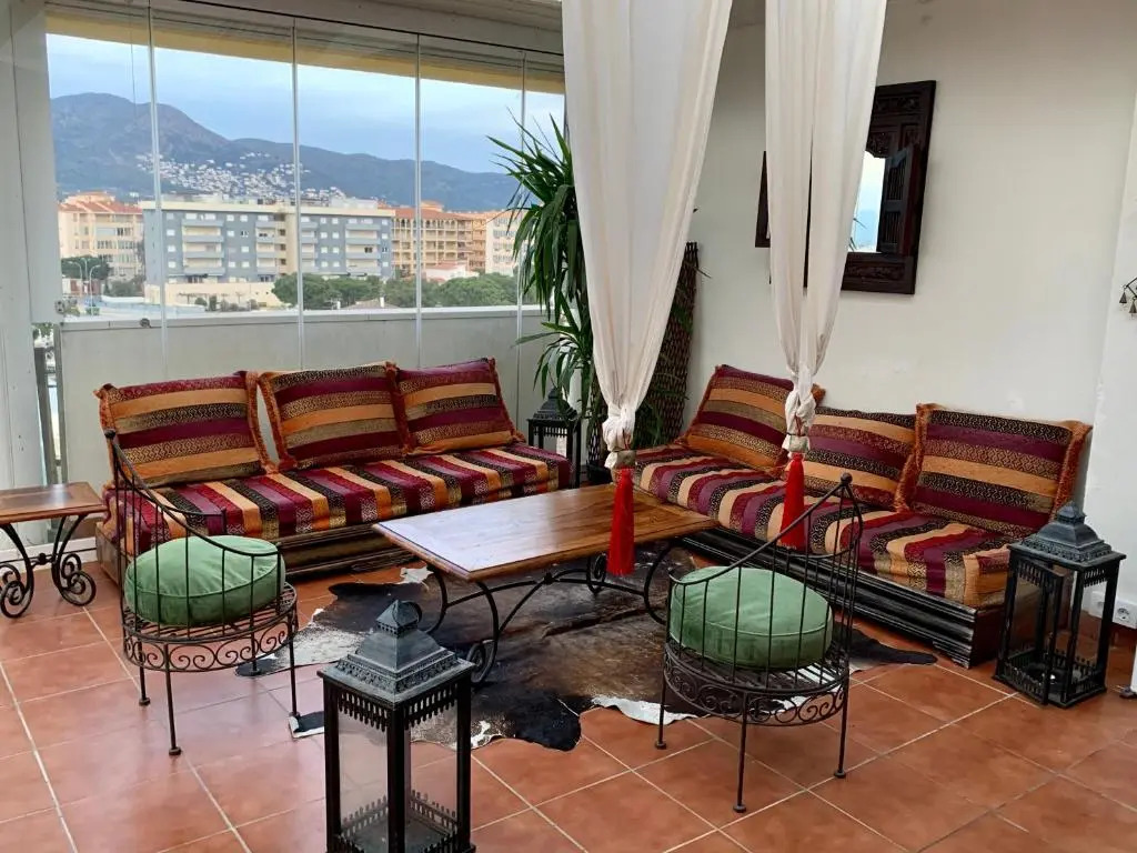 RNET - Apartment Roses Les Marines GREGAL
