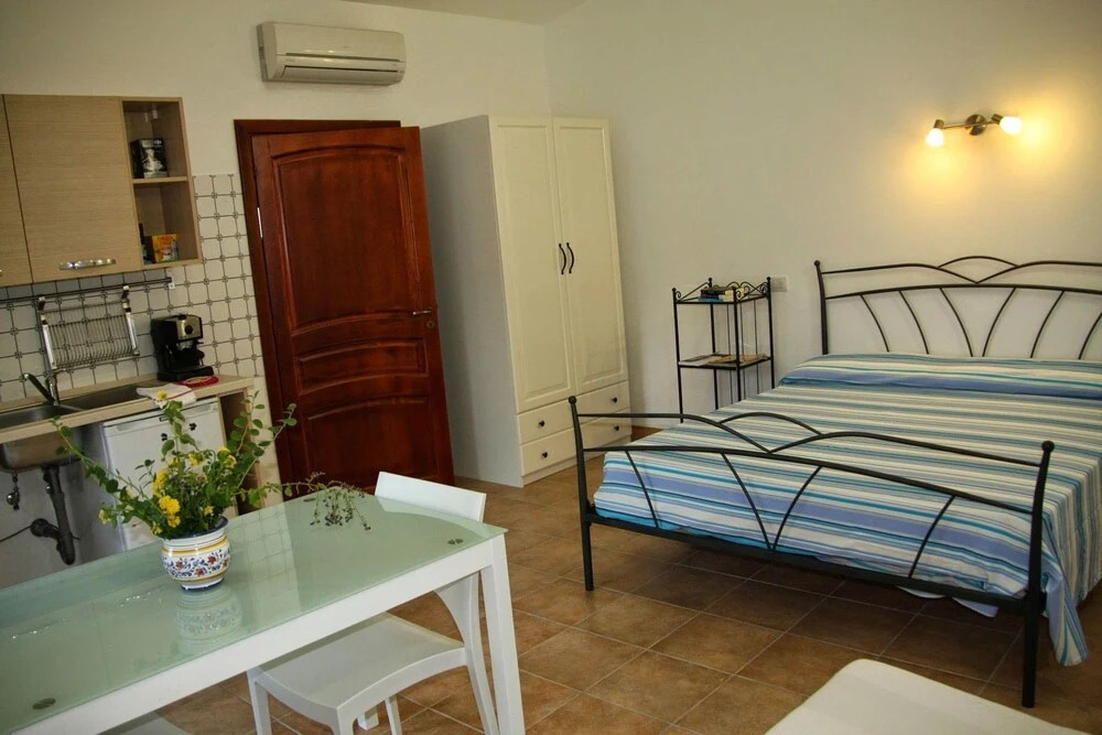 Villa With 4 Bedrooms in Specchia, With Enclosed Garden - 10 km From t
