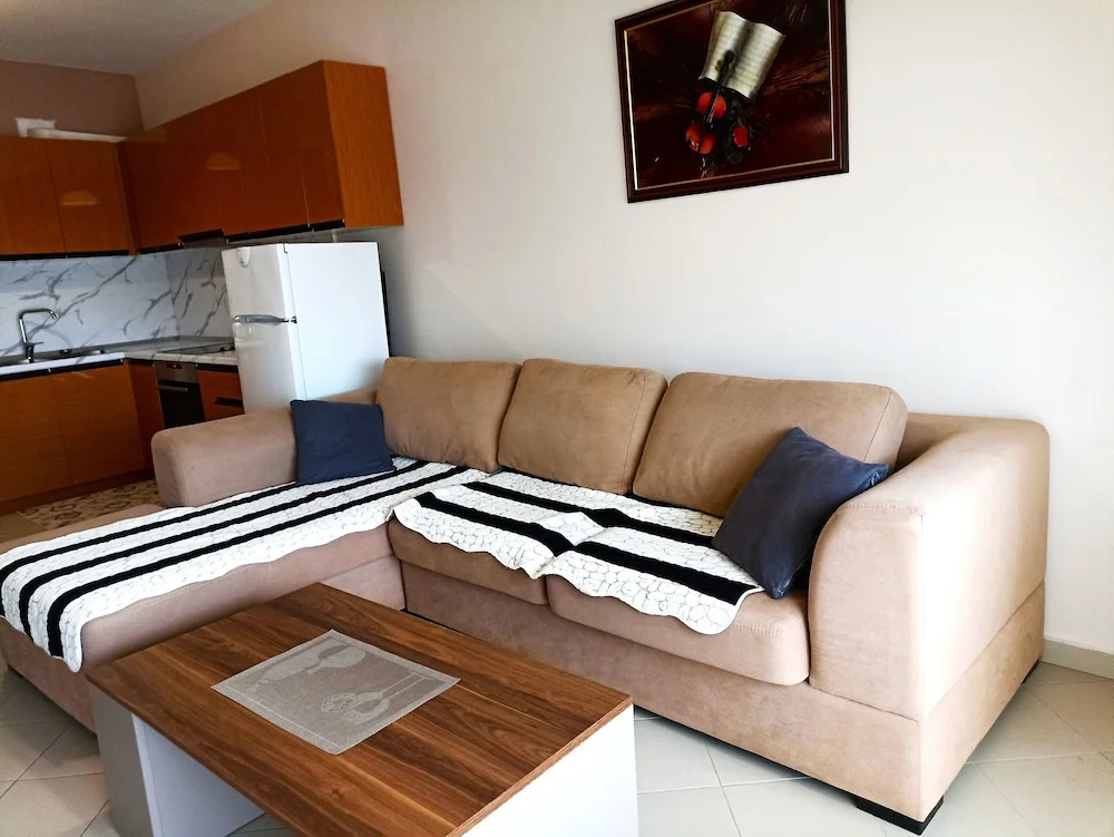 Beachfront Apartment - Plazh