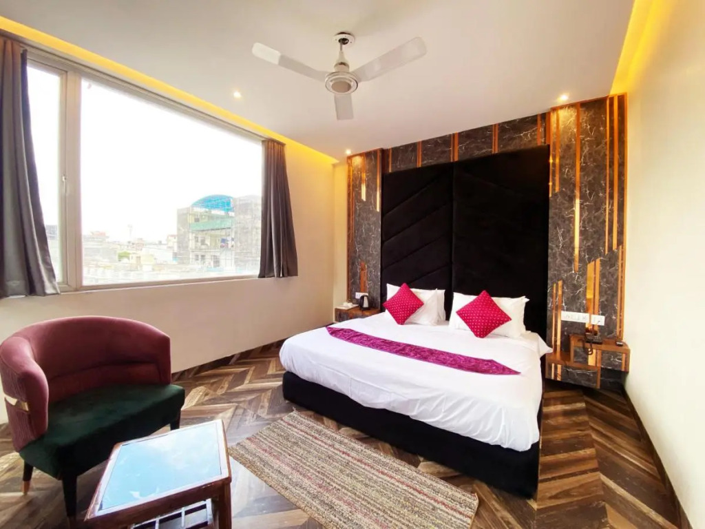 Hardik Palace By F9 Hotels