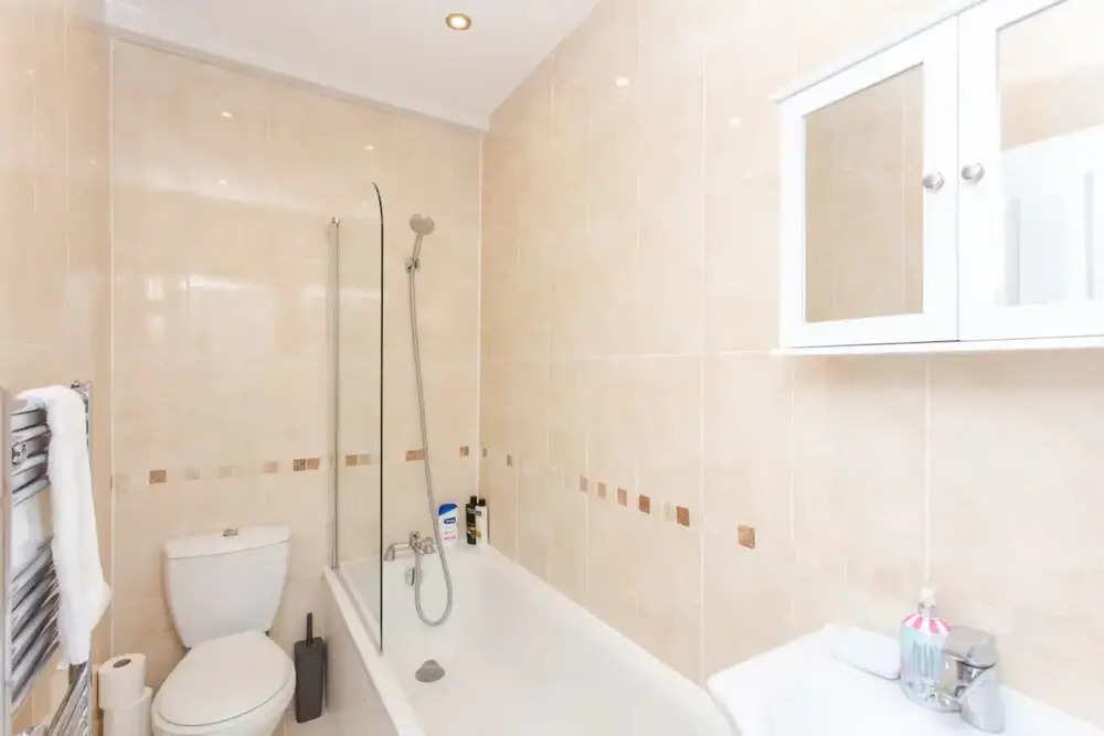 Stylish 3 Bedroom Home With Garden Near Kings Cross