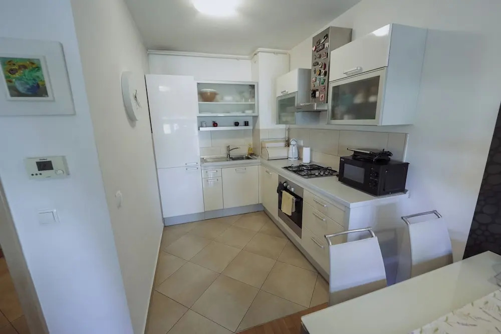 Lola Suite, One Bedroom Place With Free Parking