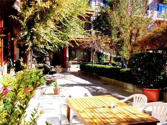 Lhasa Jiqu Hotel