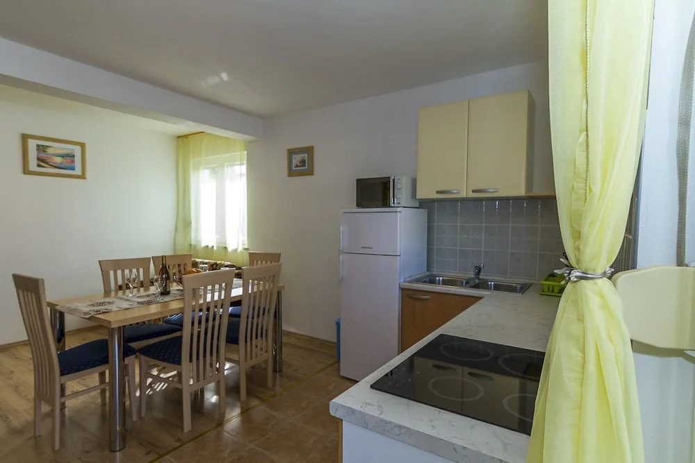 Apartments Ivica