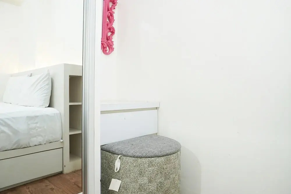 Cozy And Functional 1br Green Pramuka Apartment