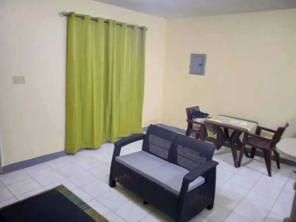 Unity Villa one bedroom apartment close to Montego Bay and Beaches with wifi