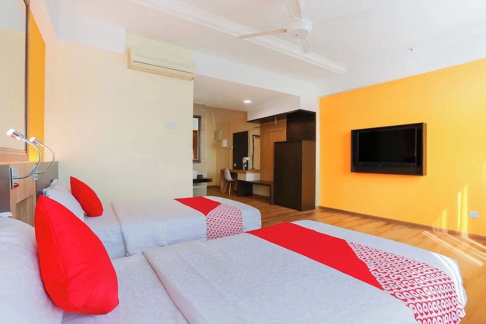 Capital O 91154 Oyo Super Cowboy Hotel Melaka