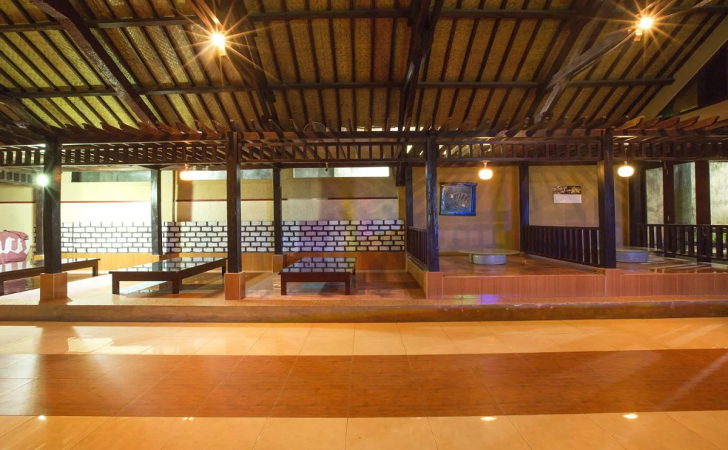 Shore Bar Hotel Lombok