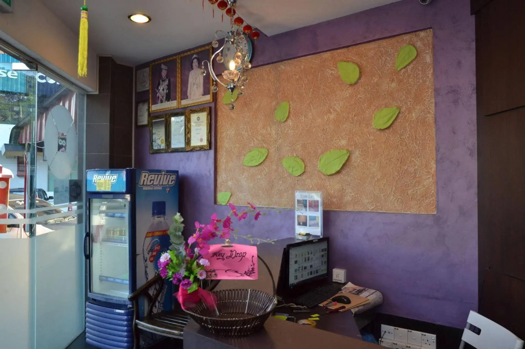 Hotel O Indah