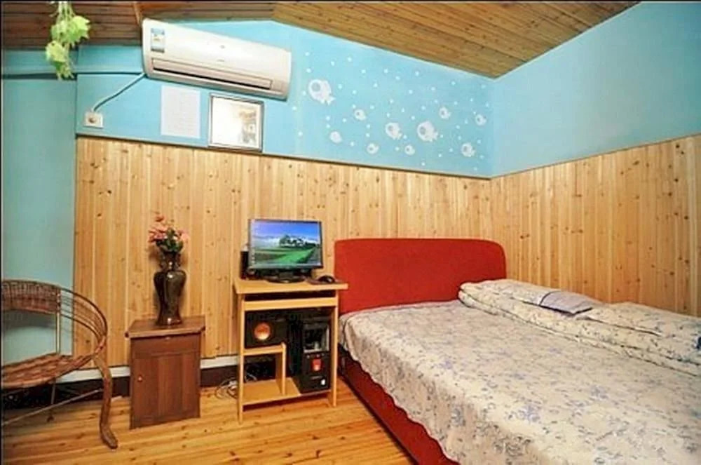 Xitang Lazy Bugs Home