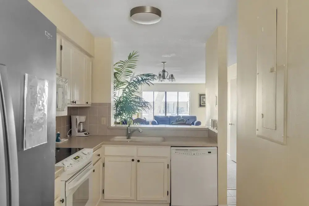 Serene 2br Retreat At Springwood Villas, Hh Island 2 Bedroom Townhouse by Redawning