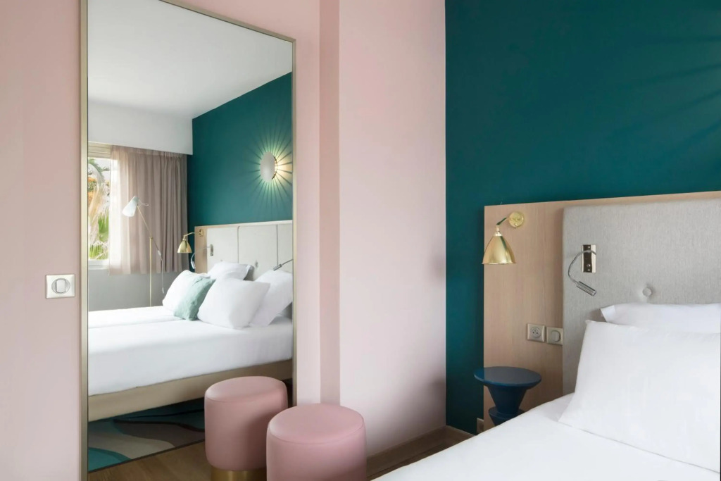 Mercure Villeneuve Loubet Plage
