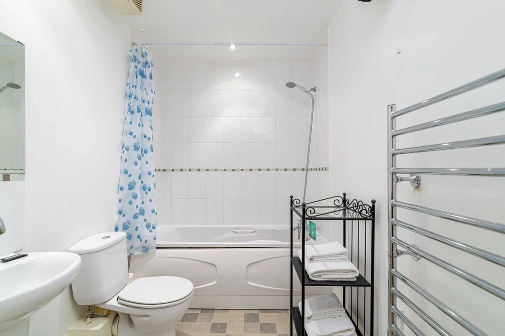 Wonderful 1BR Flat With Balcony - Hackney Downs