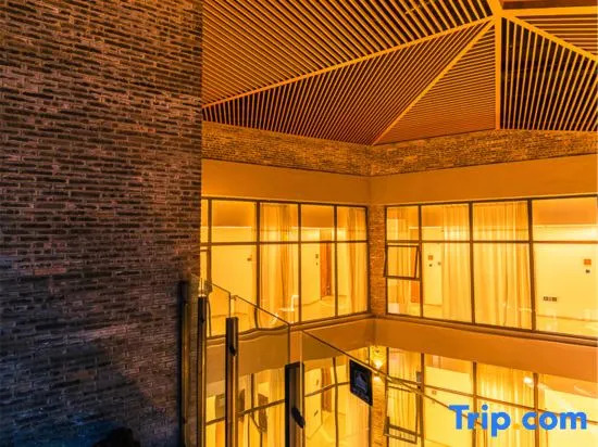 Yunfuli Yunsu·Emeishan Yunshuiju Private Hot Spring B&B