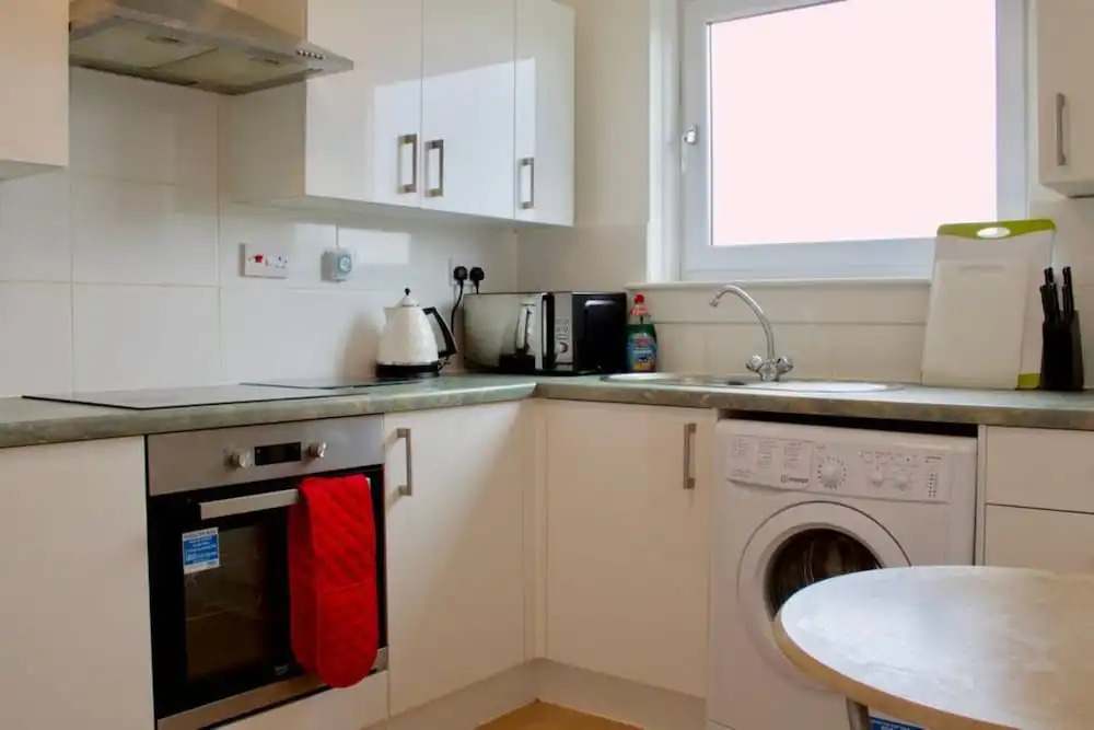 2 Bedroom Apartment Near Centre Of The City