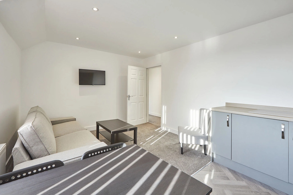 Host   Stay   Apartment 6  Loftus