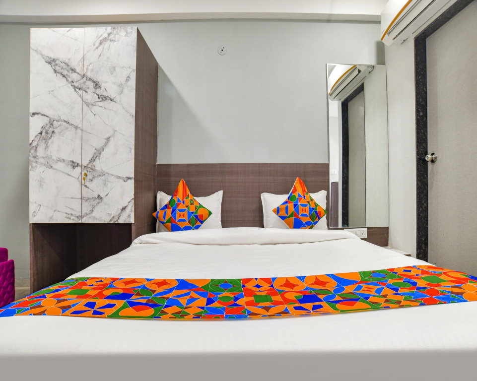 Fabhotel Grand Blue