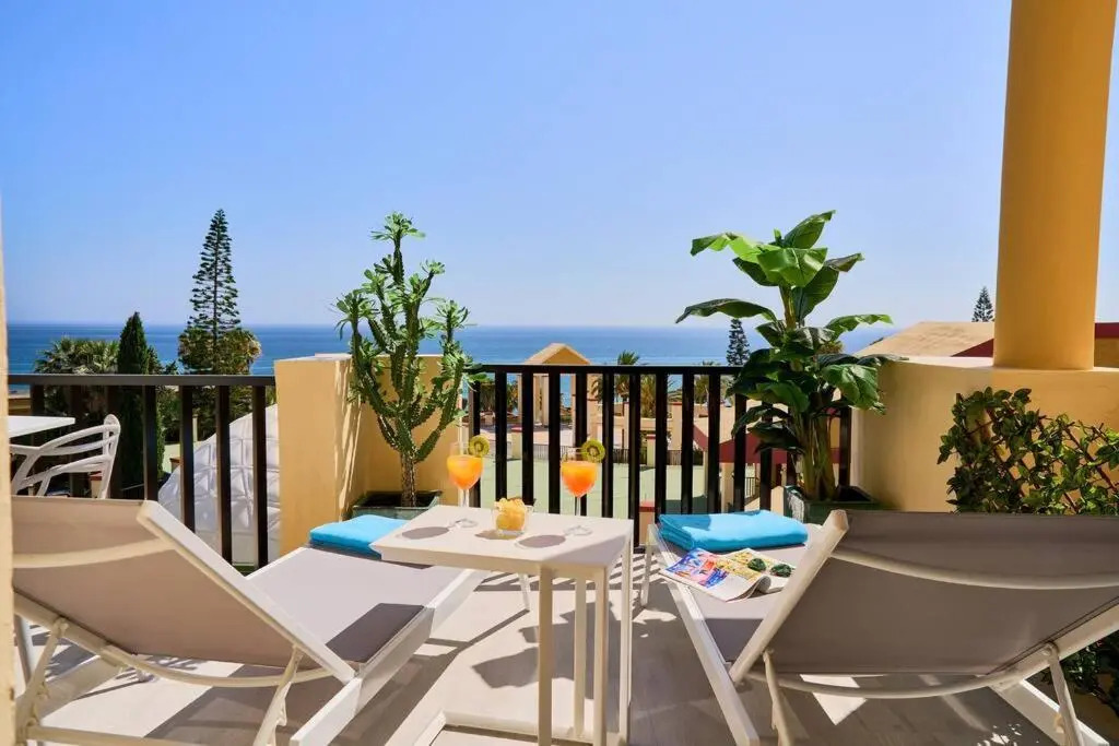 Honeymoon Suite - Seaview Sun Terrace on the beach