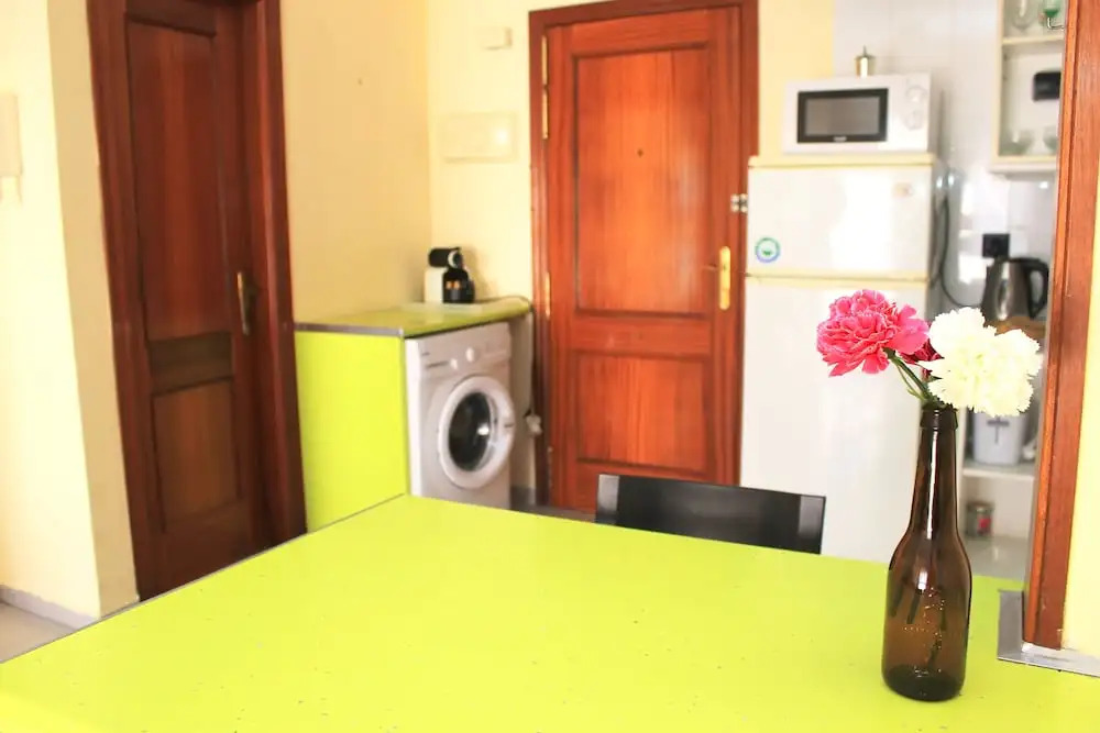 Alquilaencanarias-Medano, Cabezo beach & pool