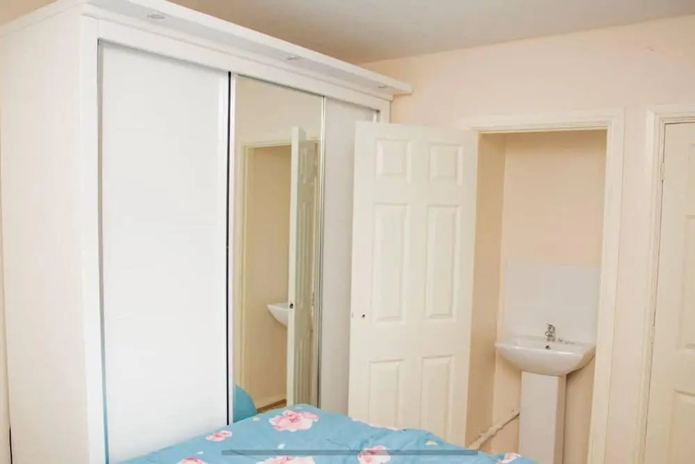 2bed House- Dudley-garden-wifi-tv