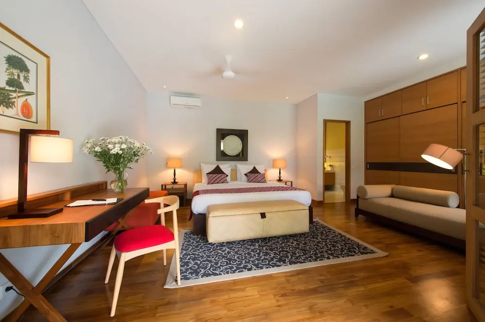 Villa 3br -100m to Kudetaseminyak Beach