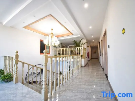 Hongya Yaxuan Impression Hotel