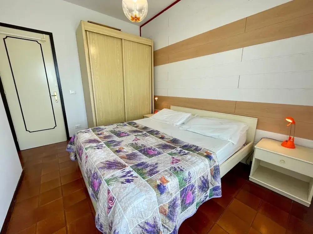 Cozy One-bedroom Apartment