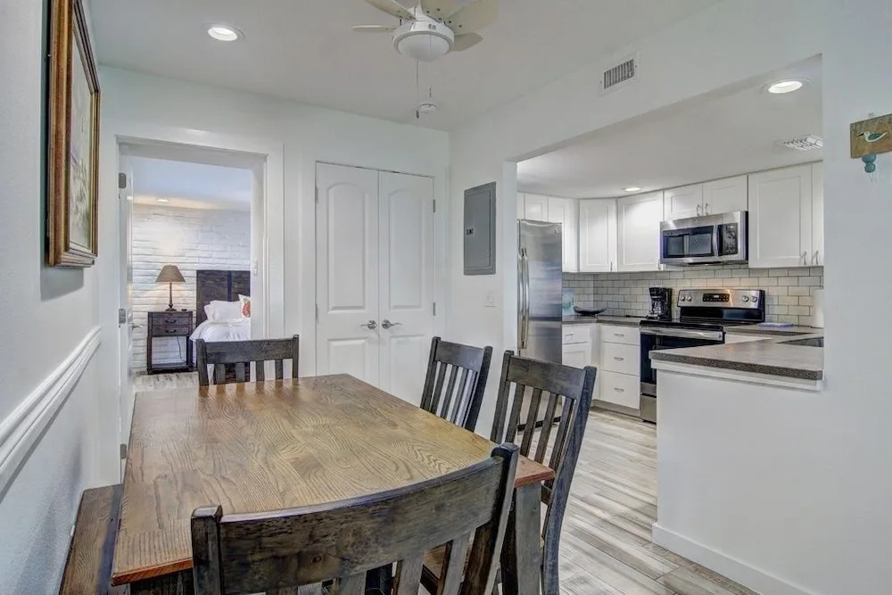 El Cortez Condominiums #105 2 Bedrooms 2 Bathrooms Condo